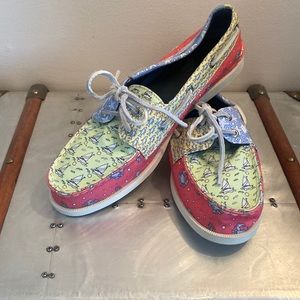 RARE NWOT Vineyard Vines x Sperry (Women’s 7.5)